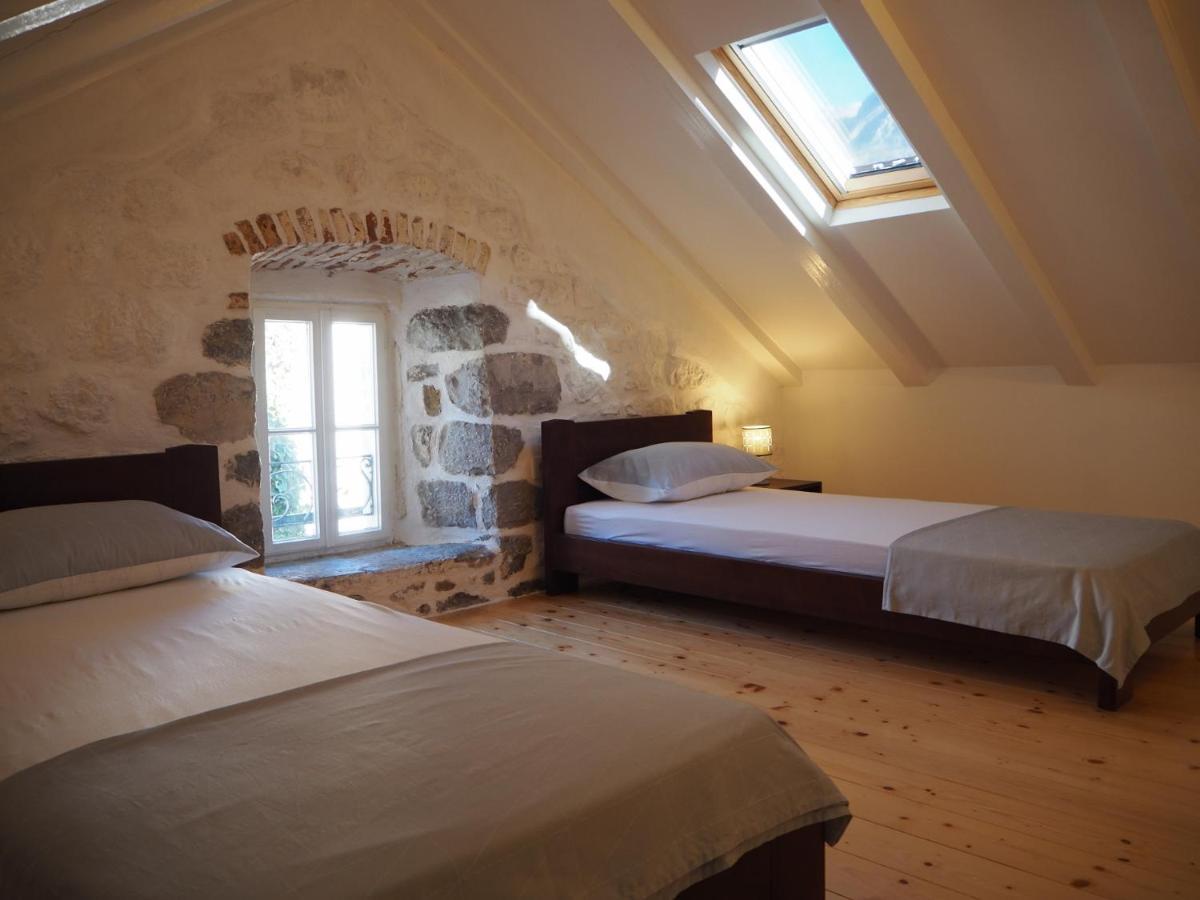 Romantic Stone House By The Sea **** Kotor Exterior photo