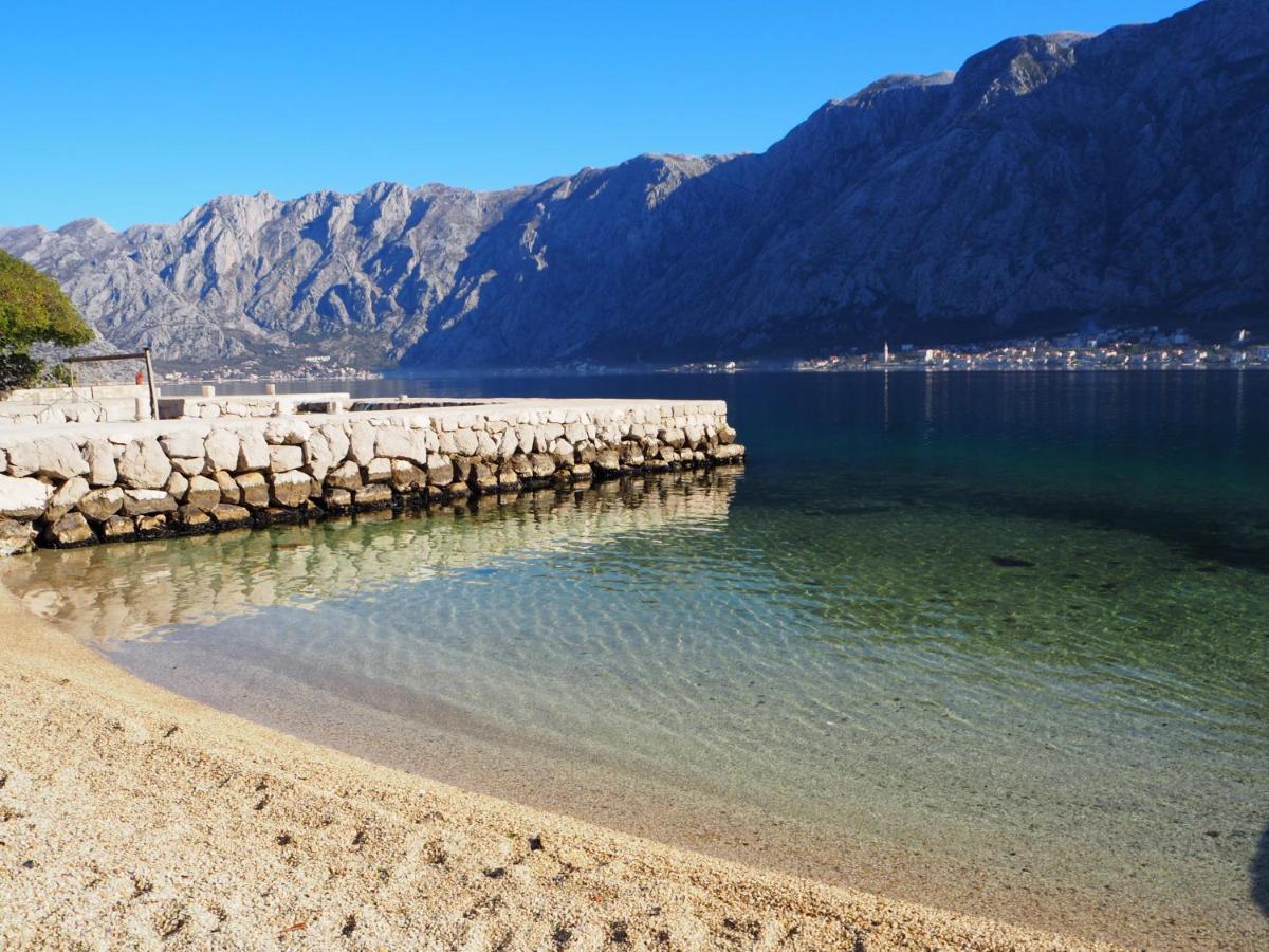 Romantic Stone House By The Sea **** Kotor Exterior photo